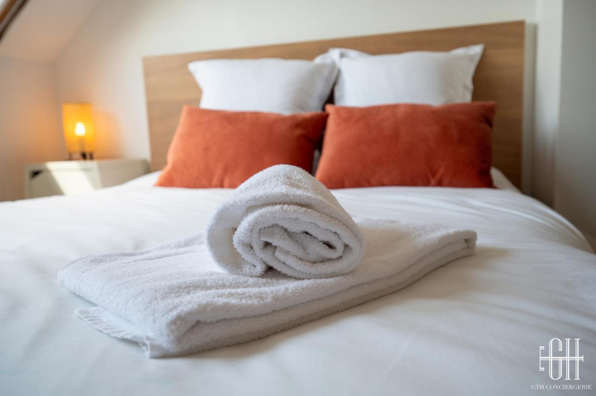 Le Qg Apartment Tours Ngoại thất bức ảnh